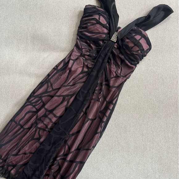 Midi Dress - Picture 2 of 3